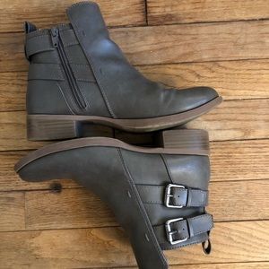 Grey old navy booties
